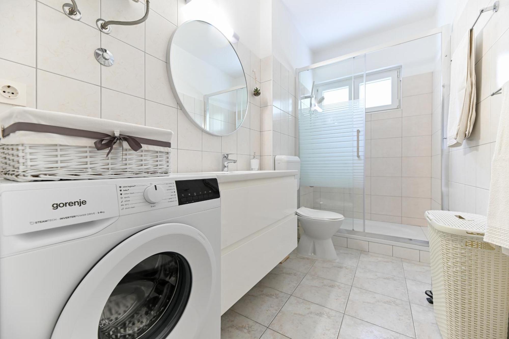 Near Zadar City Center Apartment With Free Parking And Air Condition In Each Room Eksteriør bilde